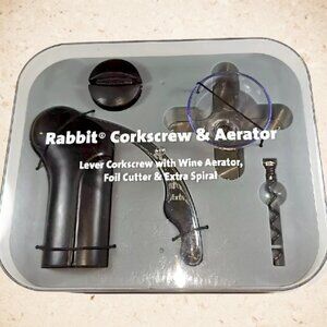 Rabbit Corkscrew & Aerator Kit